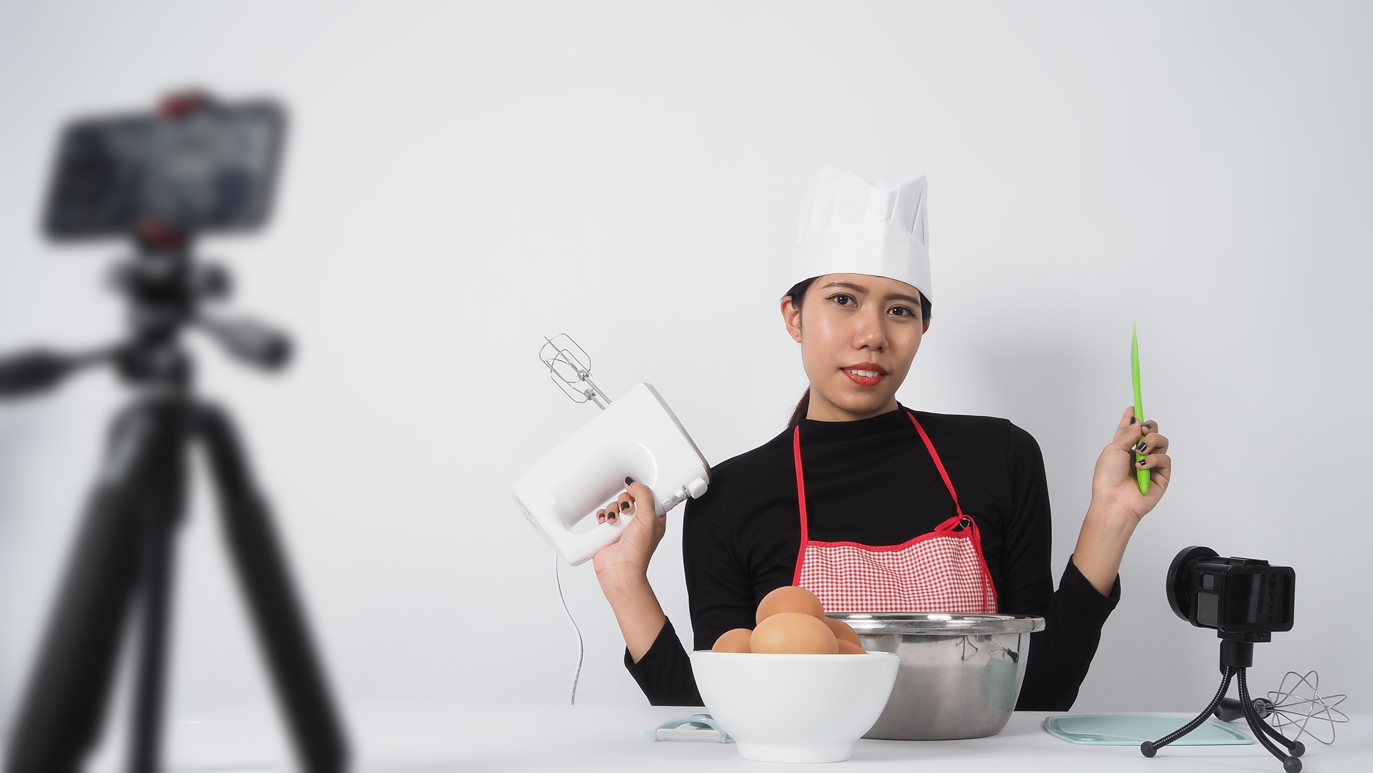 Grande inquadratura di una lezione live di cucina